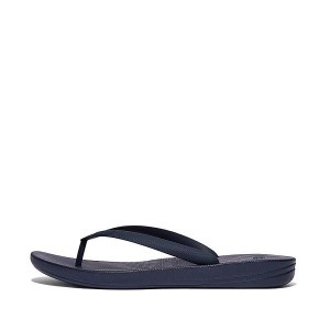 Navy Men's FitFlop Iqushion Ergonomic Flip Flops | 907QRVFPW